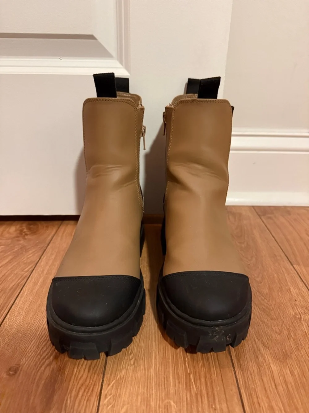 A New Day Target Tan and Black Lug Sole Boots Size 6 1/2 6.5